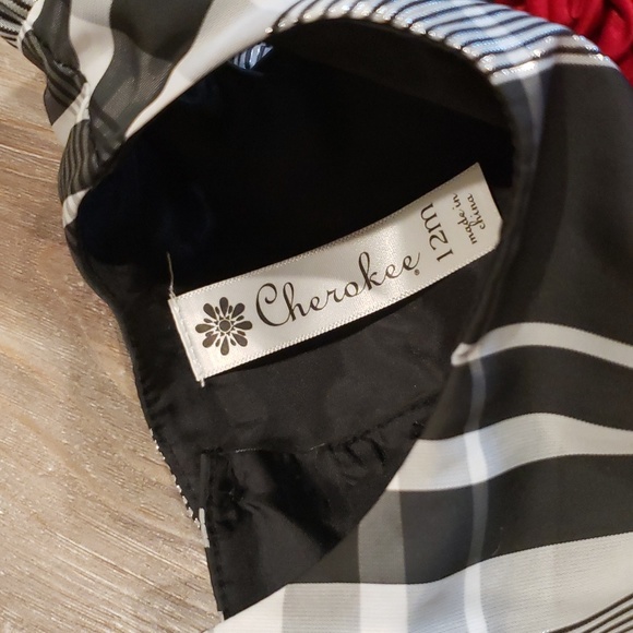 Like new Baby girl 12 month black, white, gray, & red Cherokee dress - Picture 4 of 9
